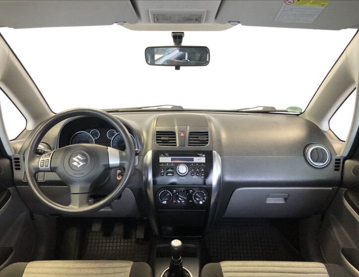 Suzuki SX4 14