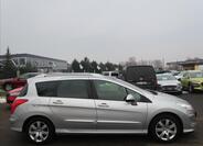 Peugeot 308 5