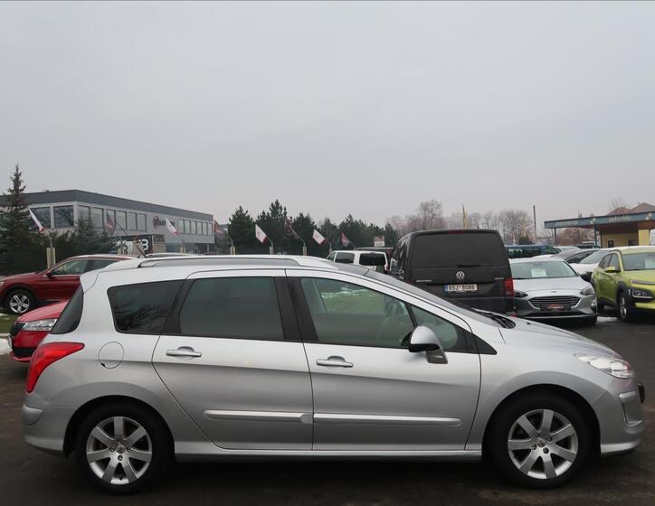 Peugeot 308 5