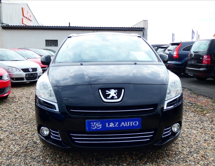 Peugeot 5008 2