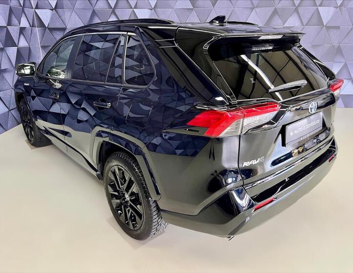 Toyota RAV4 5