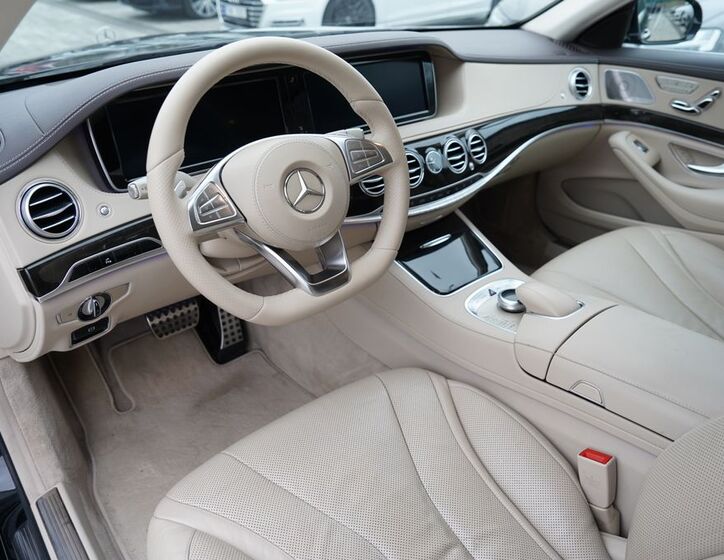Mercedes-Benz Třídy S 18