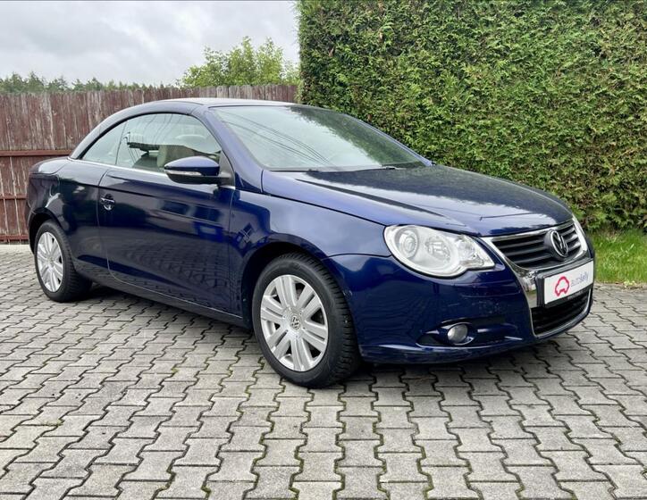 Volkswagen EOS 10