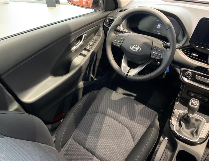 Hyundai i30 14