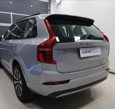 Volvo XC90 4