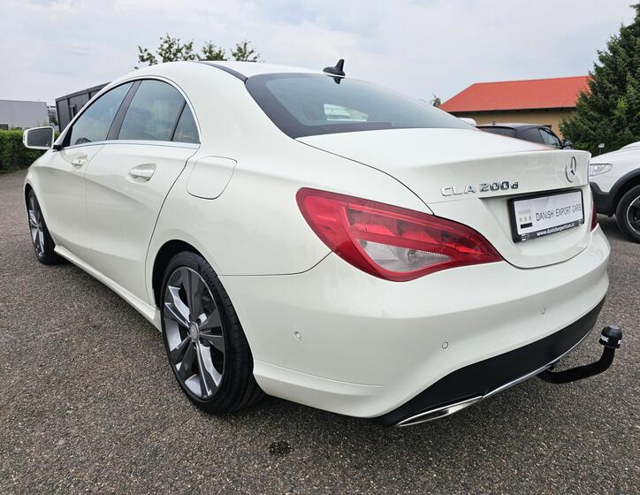 Mercedes-Benz CLA 7