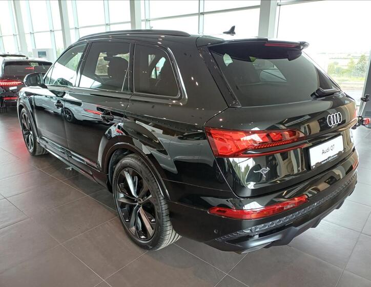 Audi Q7 7