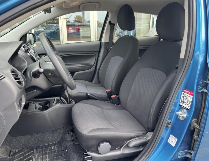 Mitsubishi Space Star 9