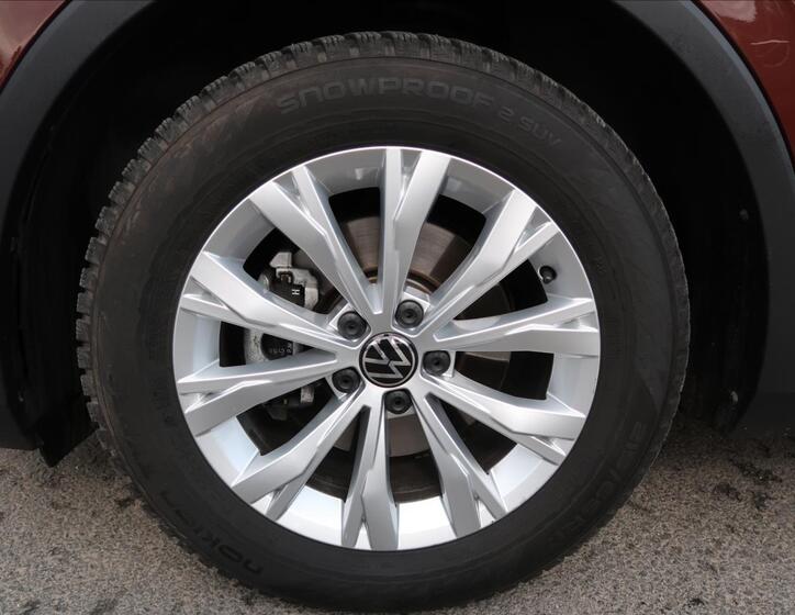 Volkswagen Tiguan 26