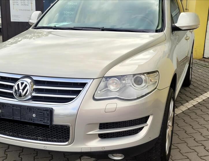 Volkswagen Touareg 3
