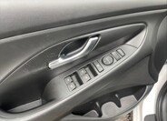 Hyundai i30 11