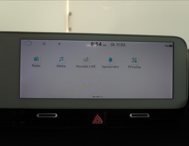 Hyundai IONIQ 14