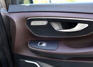 Mercedes-Benz Třídy V 23