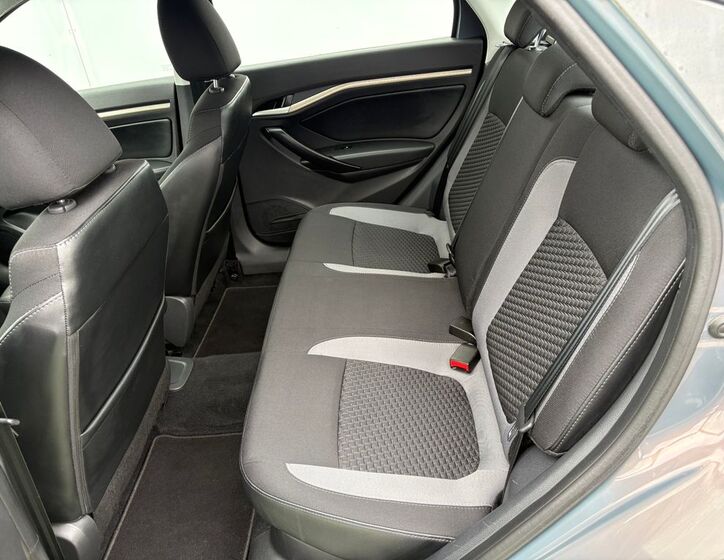 Lada Vesta 7