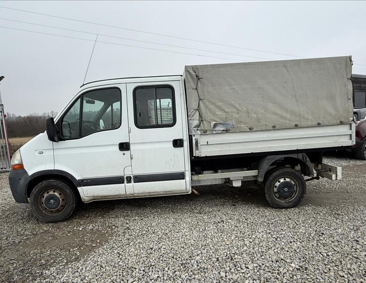 Renault Master 8