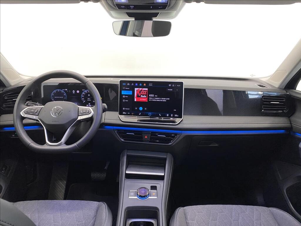 Volkswagen Tiguan 9
