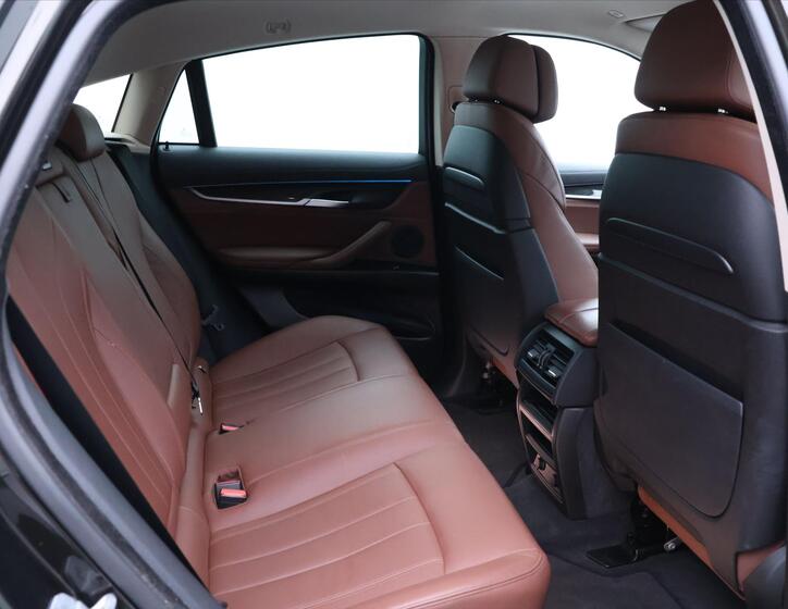 BMW X6 16