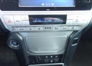 Toyota Land Cruiser 30