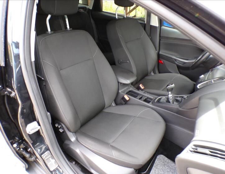 Ford Focus 21