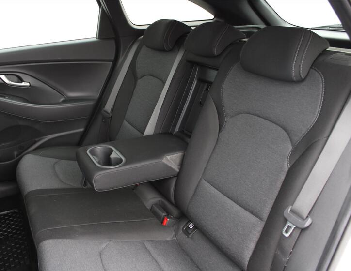 Hyundai i30 11