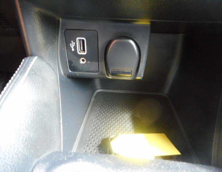 Nissan Micra 19
