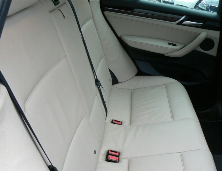 BMW X3 25