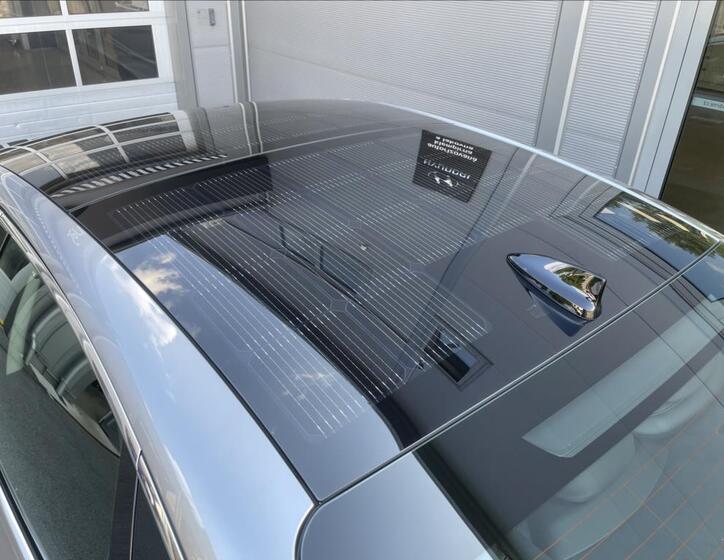 Hyundai Genesis 21