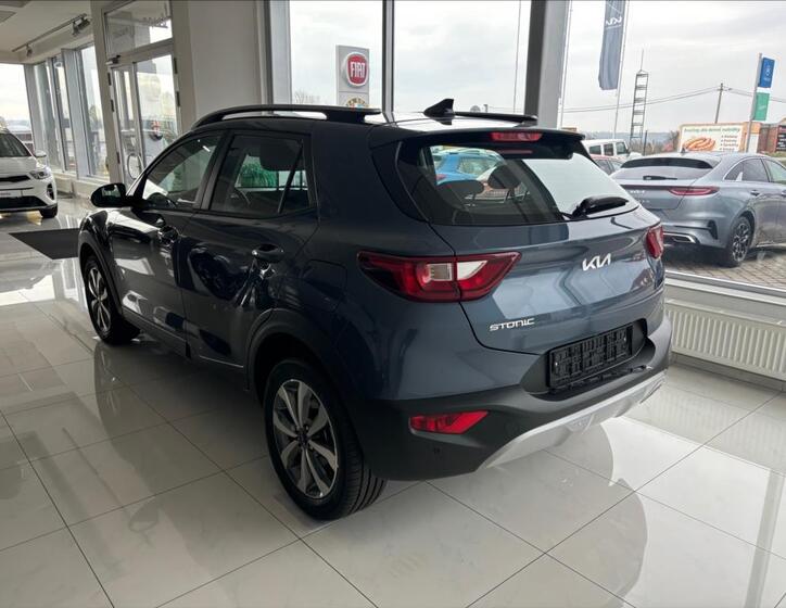 KIA Stonic 3