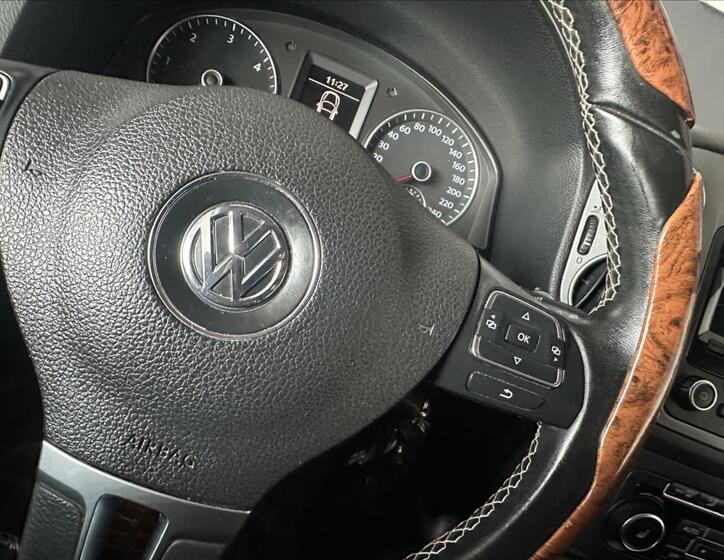 Volkswagen Golf 27