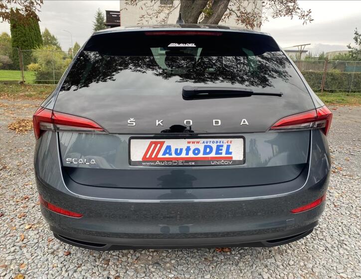 Škoda Scala 5