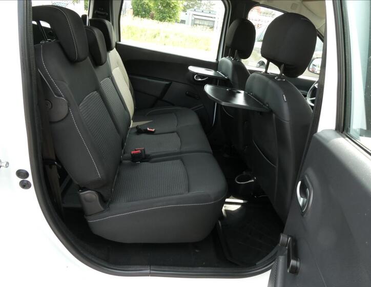 Dacia Lodgy 23