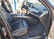 BMW X5 8