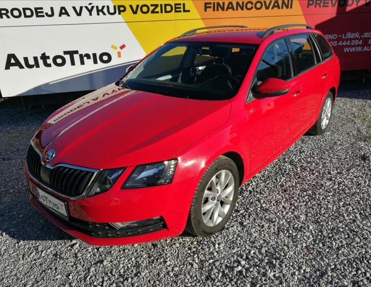 Škoda Octavia 1