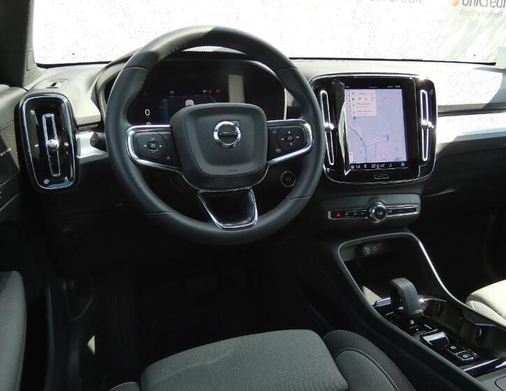 Volvo XC40 5