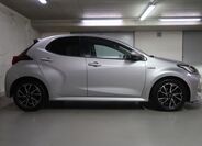 Toyota Yaris 4