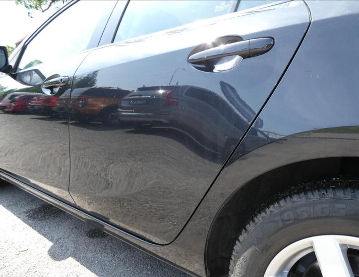Mazda 3 15