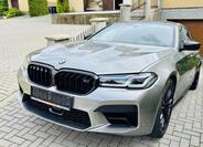 BMW M5 1