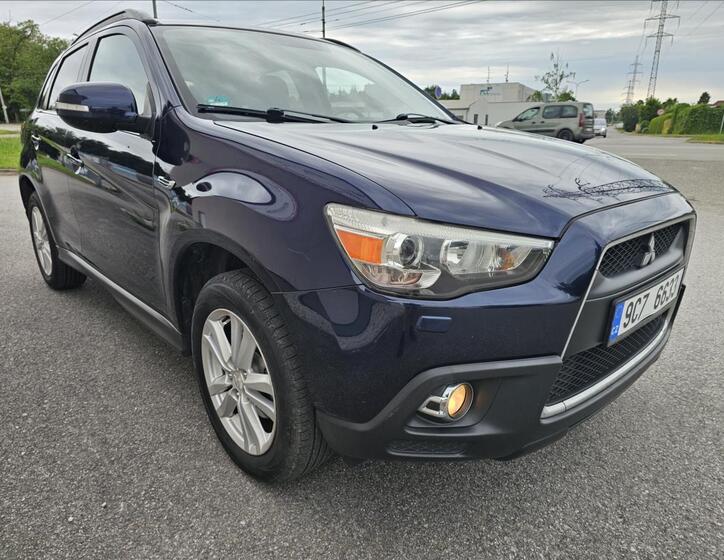 Mitsubishi ASX 8