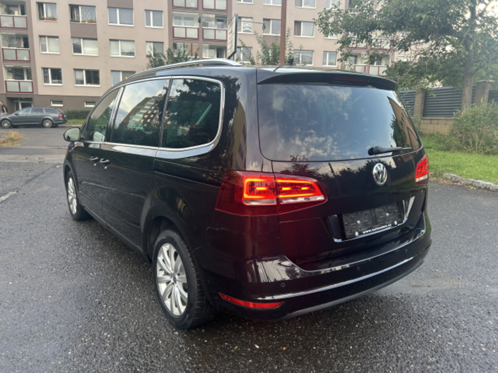 Volkswagen Sharan 4