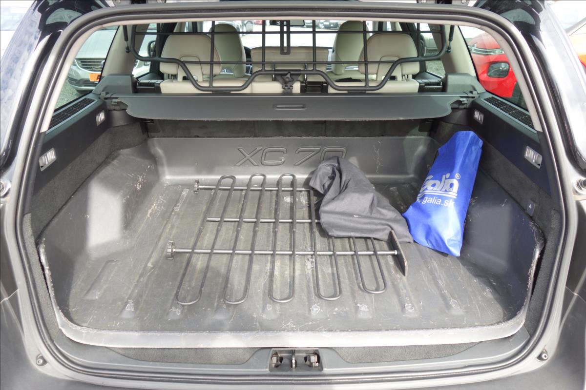 Volvo XC70