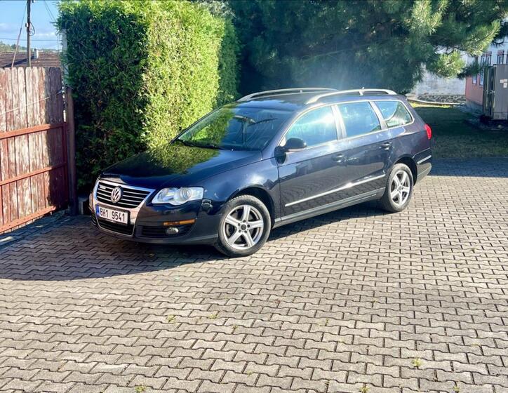 Volkswagen Passat 1