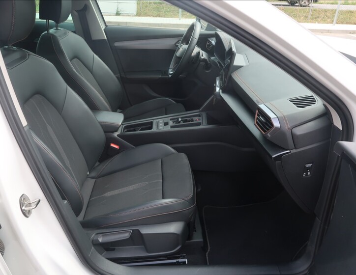 Cupra Formentor 14