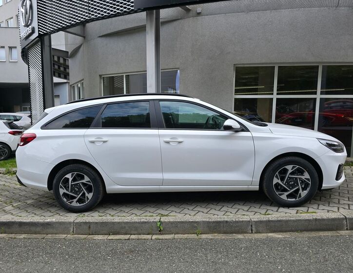 Hyundai i30 6