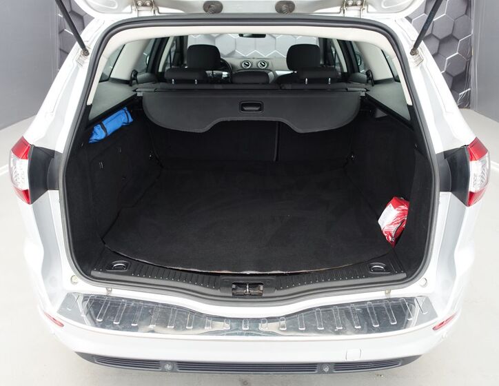 Ford Mondeo 22