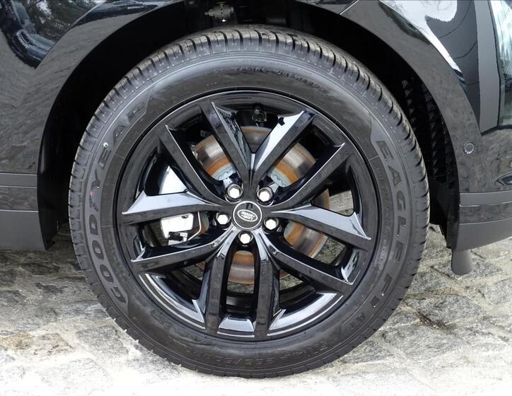 Land Rover Range Rover Velar 28