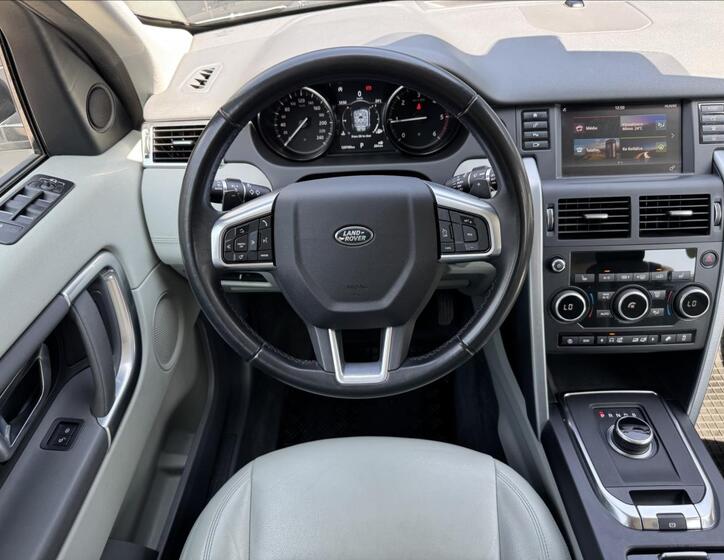 Land Rover Discovery Sport 17