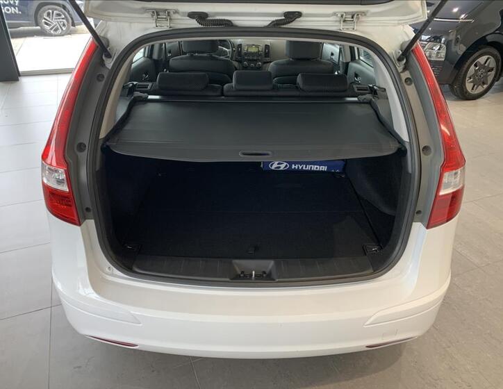 Hyundai i30 11