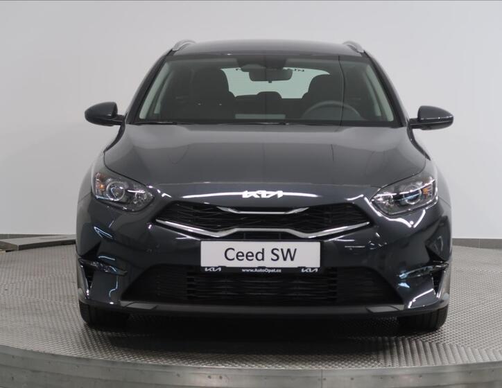KIA Ceed 4
