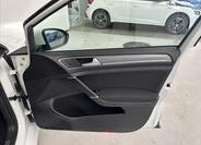 Volkswagen Golf 27