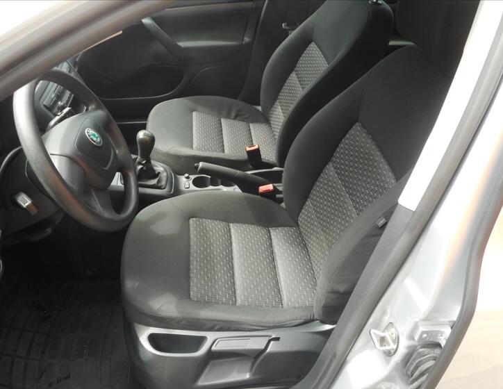 Škoda Octavia 17